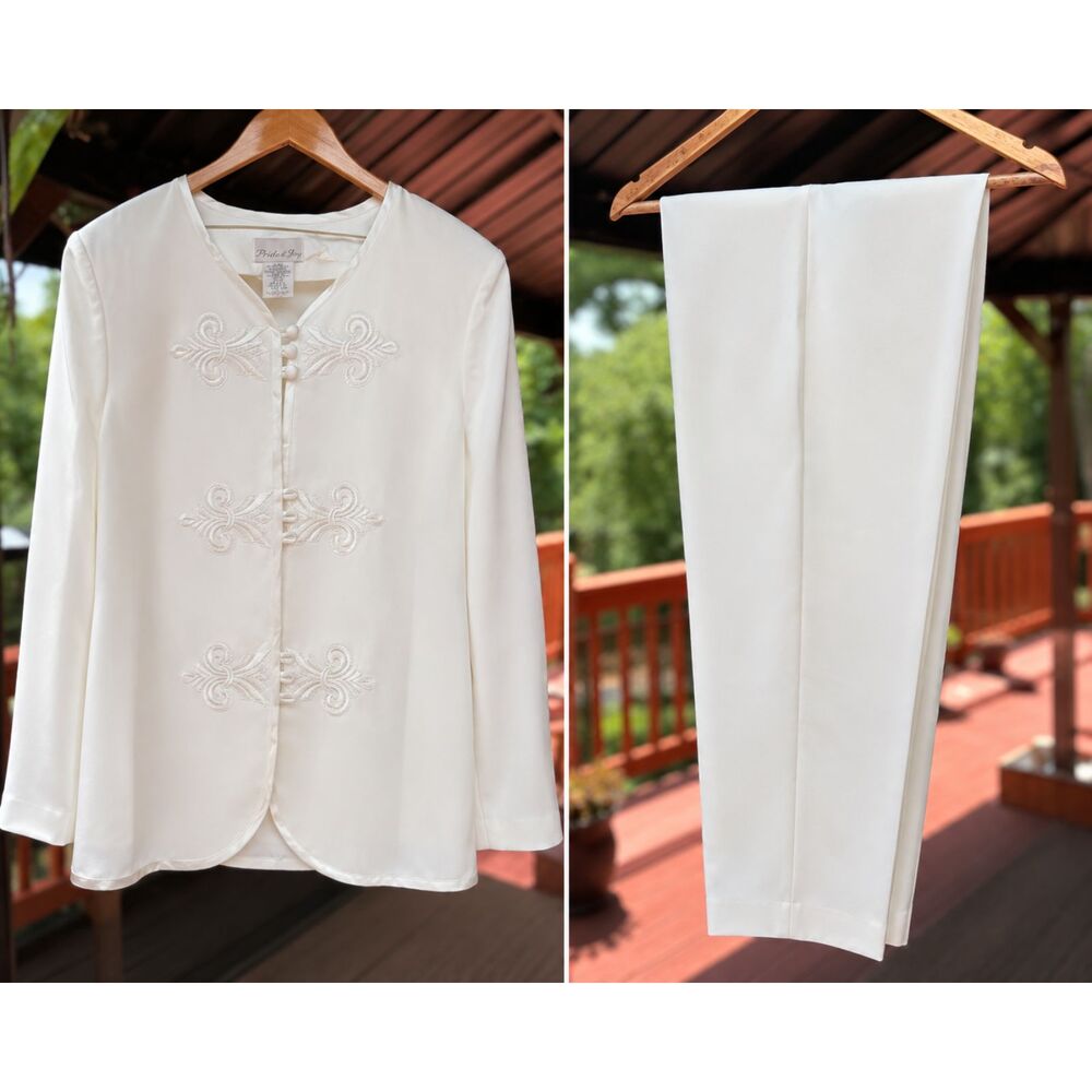 Vintage White 2-Piece  Set | Embroidered Jacket & Straight pants 16 Misses USA